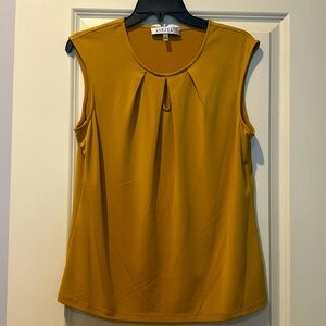 Casper - Medium - Sleeveless Blouse